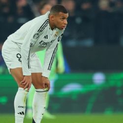 Mbappé no ha sido descartado por el Real Madrid para enfrentar al Pachuca; se probará el martes en Qatar