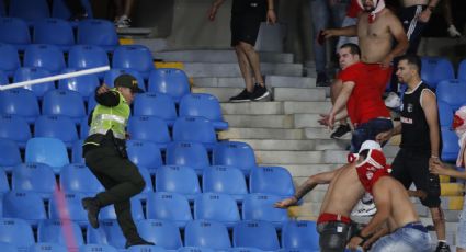 Violencia en el futbol colombiano: Aficionados del América de Cali se enfrentan con la policía en plena Final de Copa; hay heridos