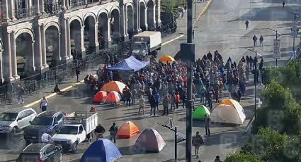 Van más de 24 horas: trabajadores continúan con los bloqueos en calles de Ecatepec por falta de pagos