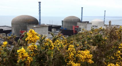 Francia conecta el primer reactor nuclear a su red eléctrica en 25 años y construirá otros seis