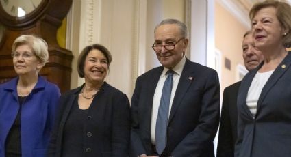 Chuck Schumer es reelecto como líder de los demócratas en el Senado