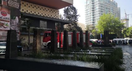 Evacúan Plaza Miyana por humo producido tras quemarse el cochambre de la campana de un restaurante