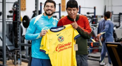 América recibe al aficionado que se hizo viral en la Semifinal de Ida ante Cruz Azul y le regala una playera