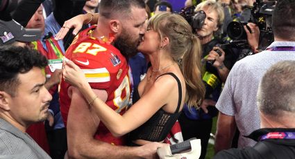 Taylor Swift y Travis Kelce son captados de fiesta en las celebraciones de los Campeones Chiefs