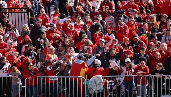 Los Chiefs y la NFL donan 200 mil dólares y lanzan iniciativa para ayudar a las víctimas de tiroteo en Kansas City