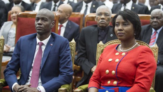 Acusan formalmente a la viuda del presidente de Haití asesinado en 2021 y a otros dos funcionarios por su participación en el crimen