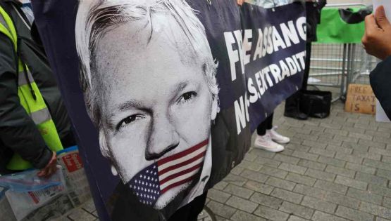 Audiencia de apelación de extradición de Julian Assange a Estados Unidos concluye en Londres sin sentencia