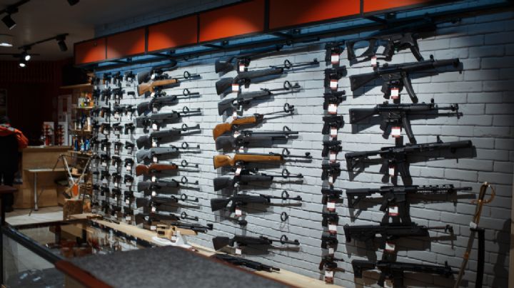 Realizan la primera audiencia en EU por la denuncia de México contra cinco tiendas de armas en Arizona
