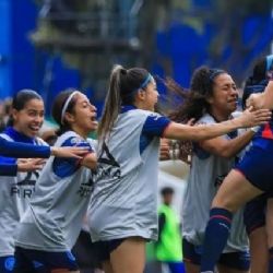 Jugadoras de Cruz Azul Femenil se unen a cántico homofóbico contra el América y corren riesgo de una sanción