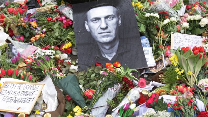 Autoridades rusas entregan el cuerpo de Navalny a su madre; familia acusa que fue torturado