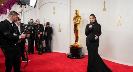 Manifestantes palestinos protestan afuera de la gala de los premios Óscar contra las estrellas de Hollywood