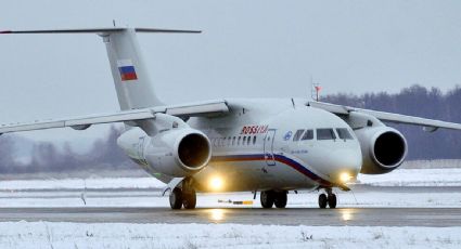 Avión ruso Superjet se estrella en un bosque al sur de Moscú; hay tres tripulantes muertos