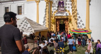 Indígenas realizan un viacrucis en Chiapas para pedir fin a la violencia y a los desplazamientos forzados