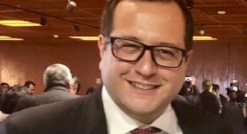 Hijo de AMLO se pelea con la inteligencia artificial de X, denuncia “acoso automatizado” y amaga con demandar