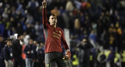 Tigres anuncia sanción a Nahuel Guzmán por usar un láser durante el Clásico regio para molestar a jugadores de Rayados