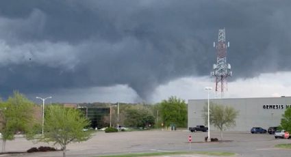 Tornados azotan Nebraska y dejan al menos tres heridos, daños en cientos de casas y cultivos arrasados