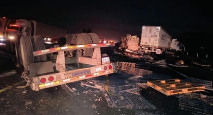 Dos personas murieron y al menos otras tres resultaron heridas en un choque entre dos tráilers en la autopista Salamanca-Querétaro