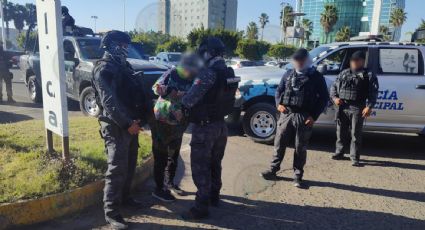 Investigan a policías de Celaya por humillaciones y amenazas a detenidos en video difundido en redes