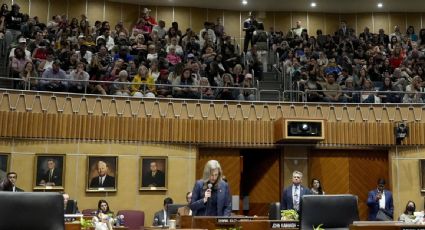 Senado de Arizona aprueba ley para eliminar la prohibición del aborto de 1864