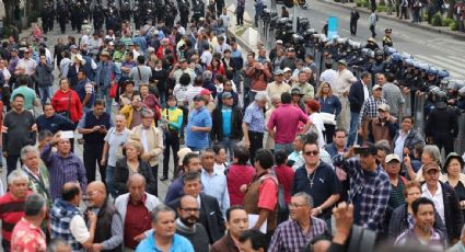 Más de 700 trabajadores del gobierno federal y del sector público presentan amparo contra la creación del Fondo de Pensiones para el Bienestar