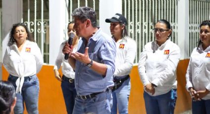 Petistas dan portazo en evento de Morena en Jojutla y la candidata a la gubernatura de Morelos sale huyendo en medio del zafarrancho