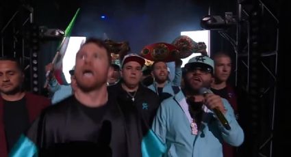 ¡Poder azteca! 'Canelo' salta prendido al ring con el ritmo de Luis R. Conriquez  para enfrentar a Jaime Munguía