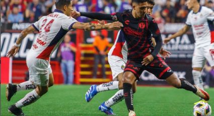 ¡El Rebaño sigue sin ganar! Xolos se impone a Chivas con polémico arbitraje que le anula dos goles al ‘Chicharito’