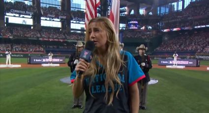 Ingrid Andress, nominada cuatro veces al Grammy, es criticada por su interpretación del himno de EU en el Home Run Derby