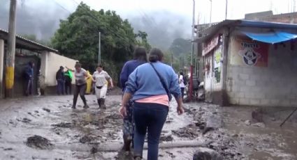 López Obrador dice que aún no hay certeza de que el huracán "Beryl" impacte con fuerza en el país, pero llama a cuidar Chetumal: "Esa zona es frágil"