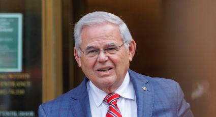 El senador Bob Menendez podría renunciar a su escaño en agosto tras ser declarado culpable de corrupción en un juicio en NY