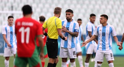 ¡Escándalo! El futbol olímpico inició con caos en el Argentina-Marruecos que tuvo invasión y un gol anulado casi dos horas después