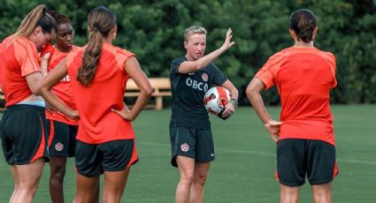 La entrenadora Bev Priestman es destituida de la selección femenil de Canadá tras hacer espionaje con drones en París 2024