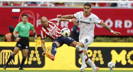 Chivas empieza el torneo fallándole a su afición: Empata ante Toluca, pese a entradón en el Akron