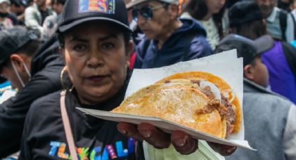 Imponen récord Guinness en México al repartir 30 mil tacos de canasta de más de 186 variedades