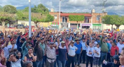 Indígenas en Michoacán se levantan en armas contra el crimen organizado y bloquean accesos en San Ángel Zurumucapio