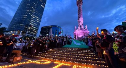 Miembros del Poder Judicial protestan en el Ángel contra la reforma impulsada por Morena y aliados