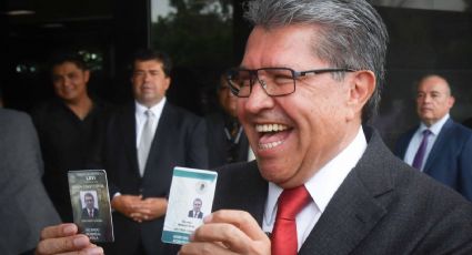 Diputados electos eligen a Ricardo Monreal como su coordinador parlamentario