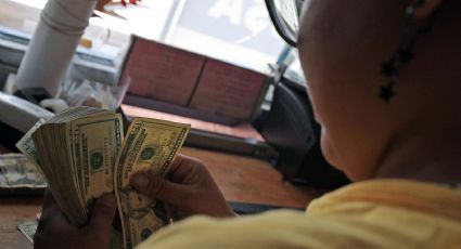 Fin del "superpeso": incertidumbre por reformas de AMLO lo impulsan a rebasar la barrera de las 20 unidades por dólar