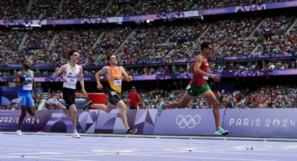 El mexicano Tonatiu López gana el repechaje y avanza a la semifinal de 800m planos de París 2024