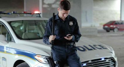 Despiden a tres policías de Denver por haber conversado en un chat grupal que querían "practicar el tiro al blanco" con migrantes