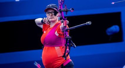 La arquera británica Jodie Grinham gana medalla de bronce con siete meses de embarazo en los Juegos Paralímpicos