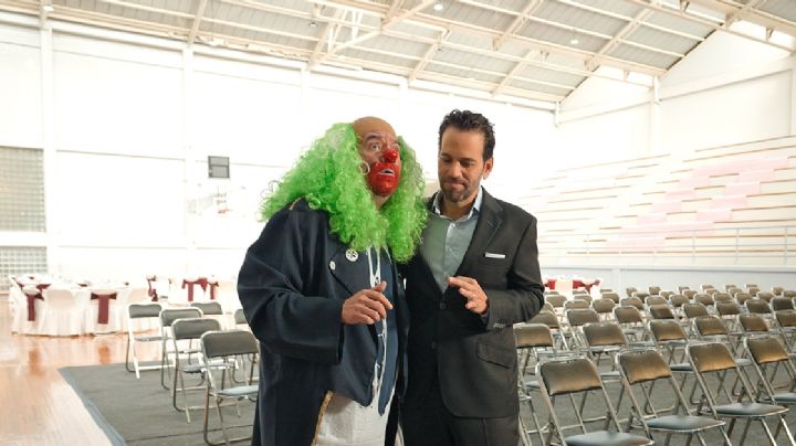 Brozo y Loret visitan el gimnasio donde los diputados votaron la reforma judicial, platican del Senado, Yunes, de Claudia, de Andrés, de Andy y del penoso final de la República