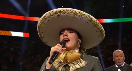 Camila Fernández se equivoca en la interpretación del Himno Nacional Mexicano en la pelea ‘Canelo’-Berlanga