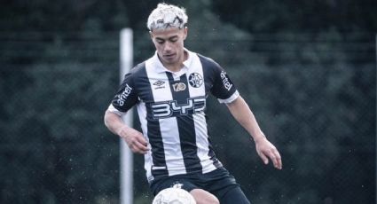 Diego Lezcano, futbolista de 21 años del Montevideo Wanderers, sale de cuidados intensivos tras sufrir una arritmia