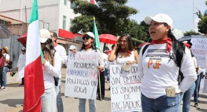 "Bienvenido a Dinamarca": trabajadores del PJF reciben con protestas a AMLO en Tamaulipas