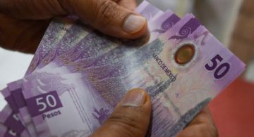 UIF y la Comisión Nacional Bancaria acuerdan reforzar mecanismo contra el lavado de dinero