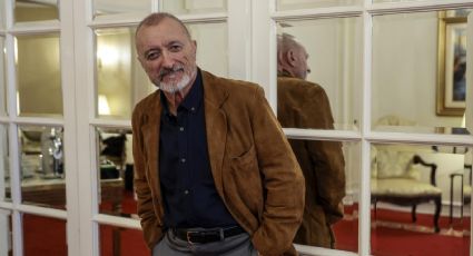 “Sinvergüenzas, oportunistas y demagogos”: Pérez-Reverte se lanza contra AMLO y Claudia Sheinbaum