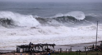 La tormenta tropical "John" podría convertirse en huracán categoría 1 en las costas de Guerrero