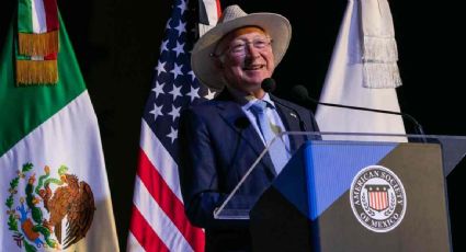 Ken Salazar reitera su compromiso de colaboración con Sheinbaum tras la pausa de AMLO en la relación bilateral