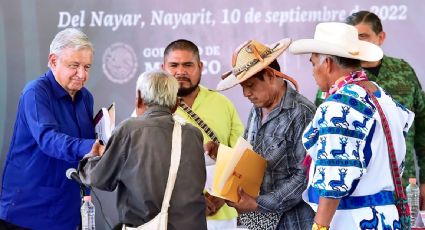 AMLO explotó los símbolos de los pueblos indígenas, pero los abandonó frente al crimen y los relegó de sus megaobras